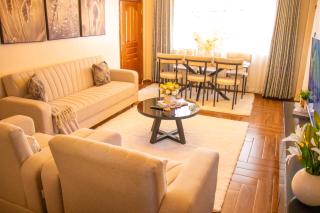 Cozy Three Bedroom, Rupas Mall - 2