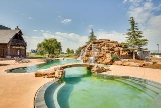 Sprawling Edmond Estate w/ Pool House & Game Loft - 0