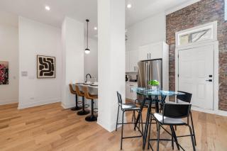Spacious 3BD West Town Apartment next to Kasama - 2