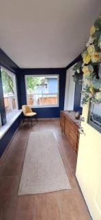 Charming Inner City Home - 6