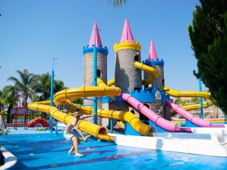 Hotel Splash Inn - 1