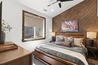New East Zion 1BR for 2, Hot Tub & Fireplace - 6