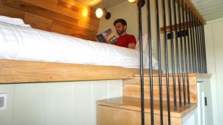 The Shire Luxury Converted Horse Lorry with private hot tub Cyfie Farm - 1
