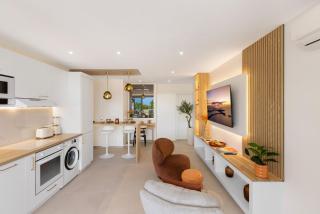 Between beach, elegance, and a gentle way of life - 5