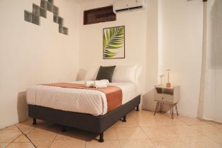Hotel Crossman - 1