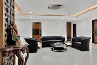 Super Hotel O Rudra Grand - 5