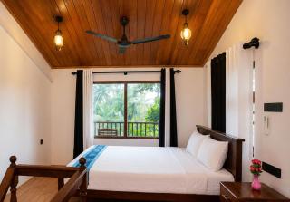 Solanaa Point - Villa & Loft Hiriketiya - 0