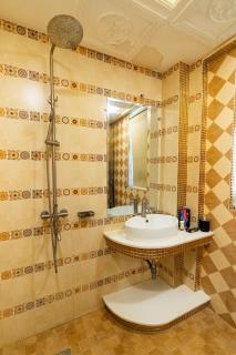 Spacious 1-BHK Apartment Self Check In Bahria Town Lahore - 1