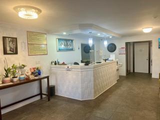 Seely's Motel - 9