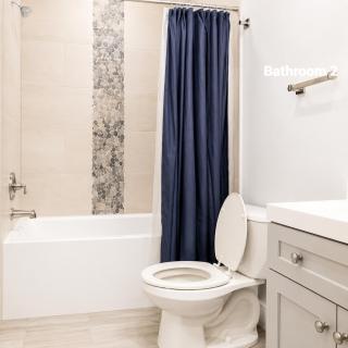 Philly Central 2BR2BA WiFi WD Sleeps 4-6 - 4