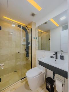 Luxury Cana Bay Penthouse - 2