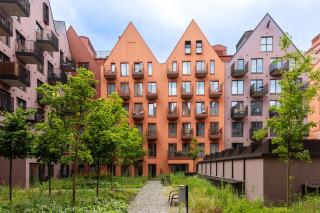 Granaria Premium Suite with Jacuzzi and Patio - Gdansk Old Town by Lion Apartments - 5