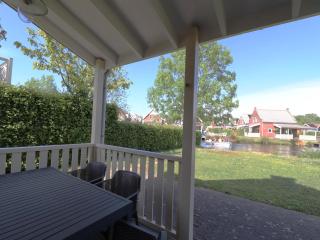 Bungalow by Water near Rotterdam - 7