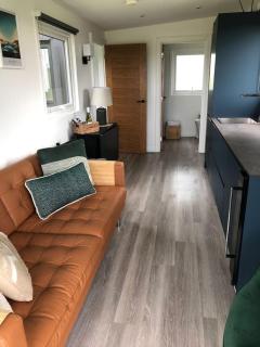 Luxury 2 Bedroom Glamping Pod with Hot Tub at Aganmore Farm Glamping - Pod 2 - 1