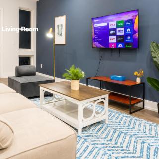 Cozy 2BR2BA WD WiFi Near Temple - 3
