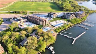 Bridges Bay Resort Bayside Building 203 - Arnolds Park - 8
