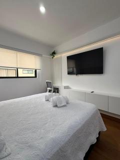 Stylish 2 Bedroom Flat in the Heart of Miraflores - 3