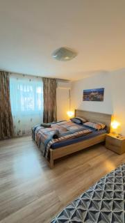 Roxen House - 9