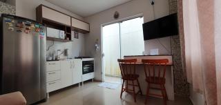 Casa de Hóspede Beija Flor - Próxima à praia Campeche e Aeroporto - 8