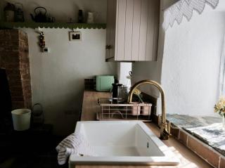 Lizzy's Cottage - 5