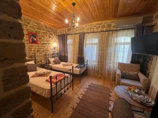 Shazalli Museum Hotel - 1