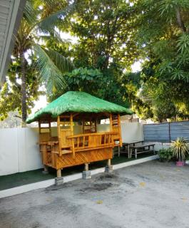Private Unit, Own Kitchen, 2-mins walk to Beach, 10-mins drive to Waterfalls - 7