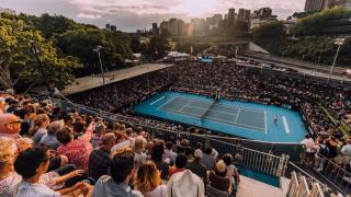 QV Stays Central Stunner with Harbour Views - 5