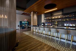 Archer Hotel Falls Church - 3