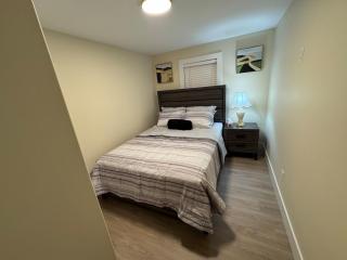 Stunning 2-Bed Aprtment at Pearl View Est off Kenmount rd - 1