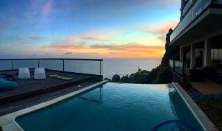 Spacious house with sea view in Caniço + private pool - 0