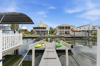 Casa Delfinas Waterfront Retreat - 4