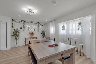 Vegas Hillcrest Oasis, Private Pool and 5BR - 8