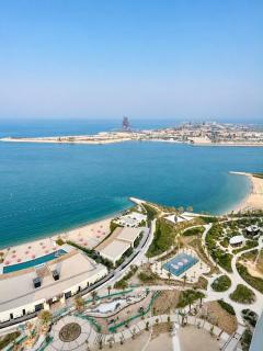Luxury Sea view 2BR - Infinity Pool -Beach - Lusail - 8