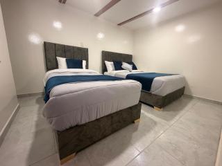 Hotel Hostal Urban18 - 4