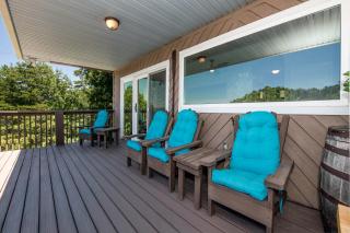 Lakeside Point on Douglas Lk Dock Hot Tub Retreat - 1