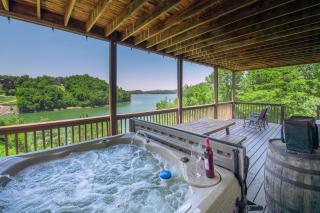 Lakeside Point on Douglas Lk Dock Hot Tub Retreat - 9