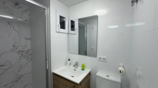 Family house in Benimaclet, 9 Pax, 5 AC, 5 TV - 1