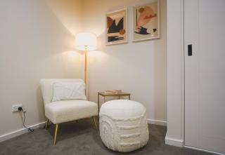 Mt View Newly Built Home w Queen Bed 5km CBD - 3