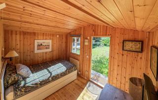 3 Bedroom Cozy Home In Hjärnarp - 6