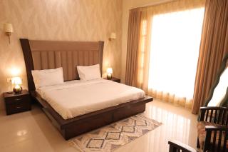 The Gardenias X Rosewood Villa - 4