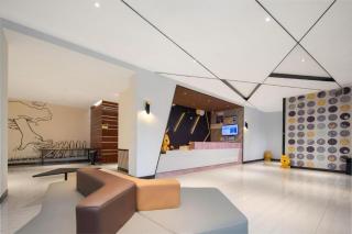 IU Hotel Xianning Railway Station - 5