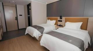 Green Tree Inn Express Tangshan Kaiping District Government - 9