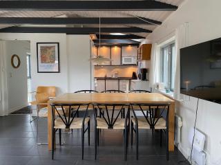 Lovely Cottage Near Beautiful Bathing Beach - 7