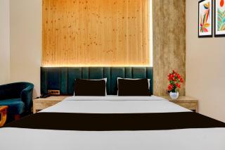Townhouse Oak by OYO Rambagh Amritsar Formerly Hotel Kingsway - 1