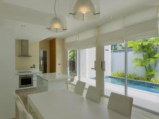 5 Minutes to Naiharn Beach, Private, Quiet and Cozy - 6