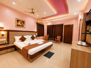 Hotel Swarna Villa Puri - Sea Front View Hotel With Restaurant And Parking Facility Fully Air Conditioning Room - 0