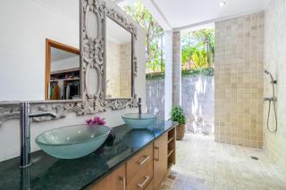 Villa Kesari Sanur - 1