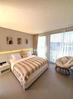 Antorini Villa Unit 2 - Cozy & Modern Villa - 9