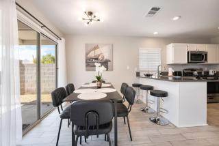 Modern 3BR Home Pets, 7 Min to Airport, Parking - 3