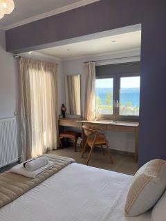 AMORÉA Jacuzzi Suites Evia - 2